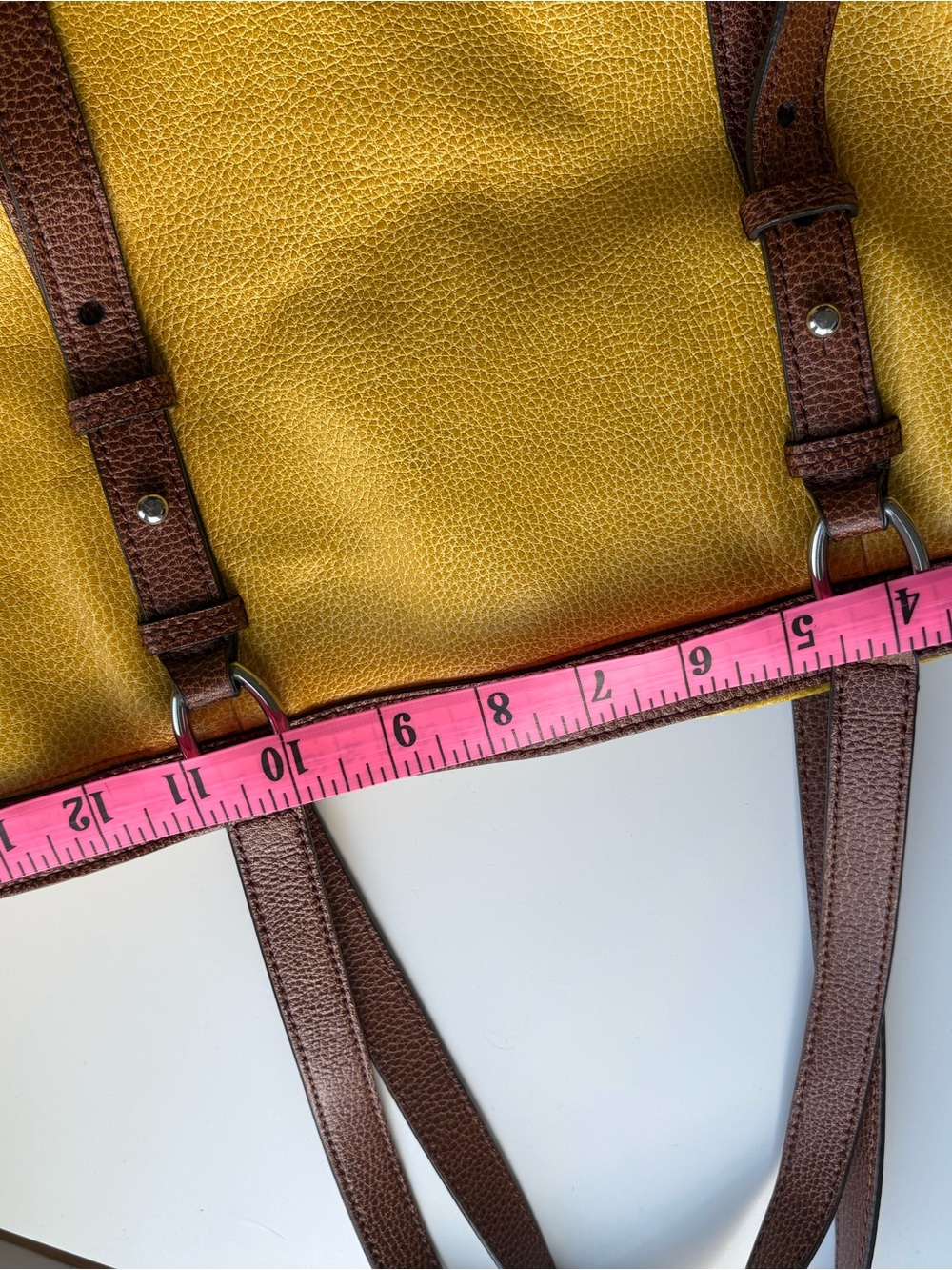 Banana Republic Vintage leather Yellow Tote with Brown Trim Details - Picture 8 of 11